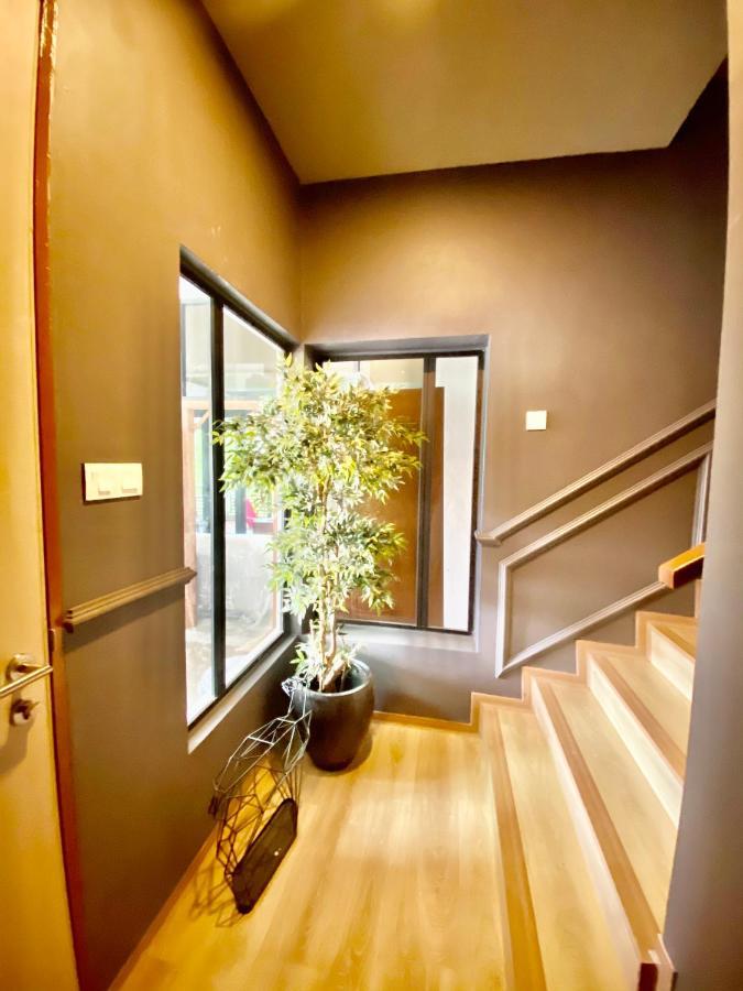 Faizal Madhi Homestay Kuching Dış mekan fotoğraf