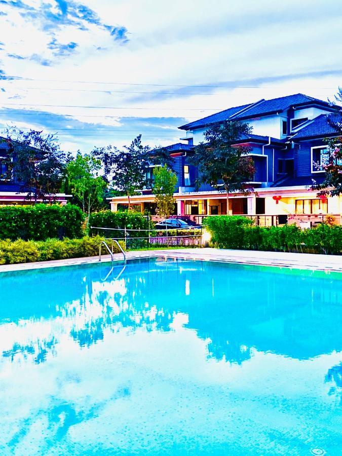 Faizal Madhi Homestay Kuching Dış mekan fotoğraf
