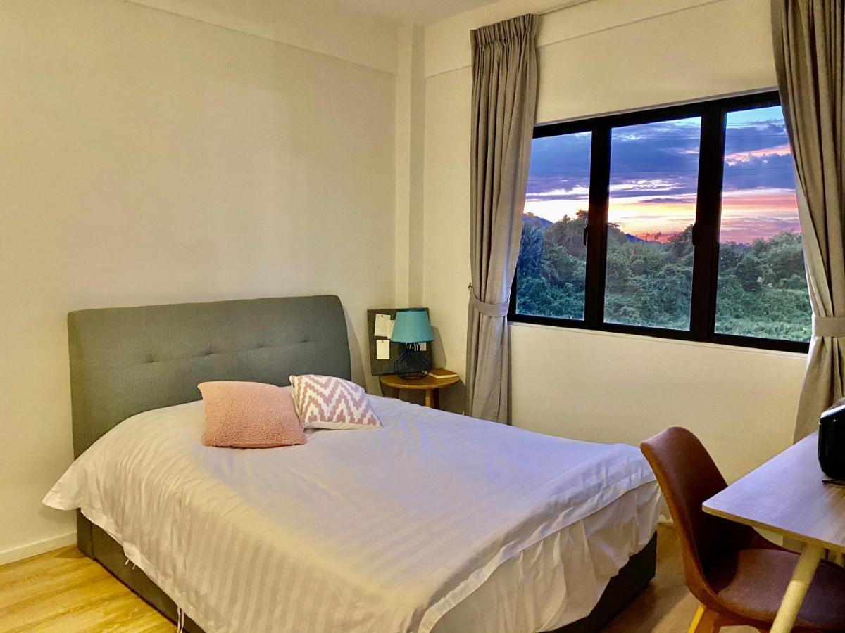 Faizal Madhi Homestay Kuching Dış mekan fotoğraf